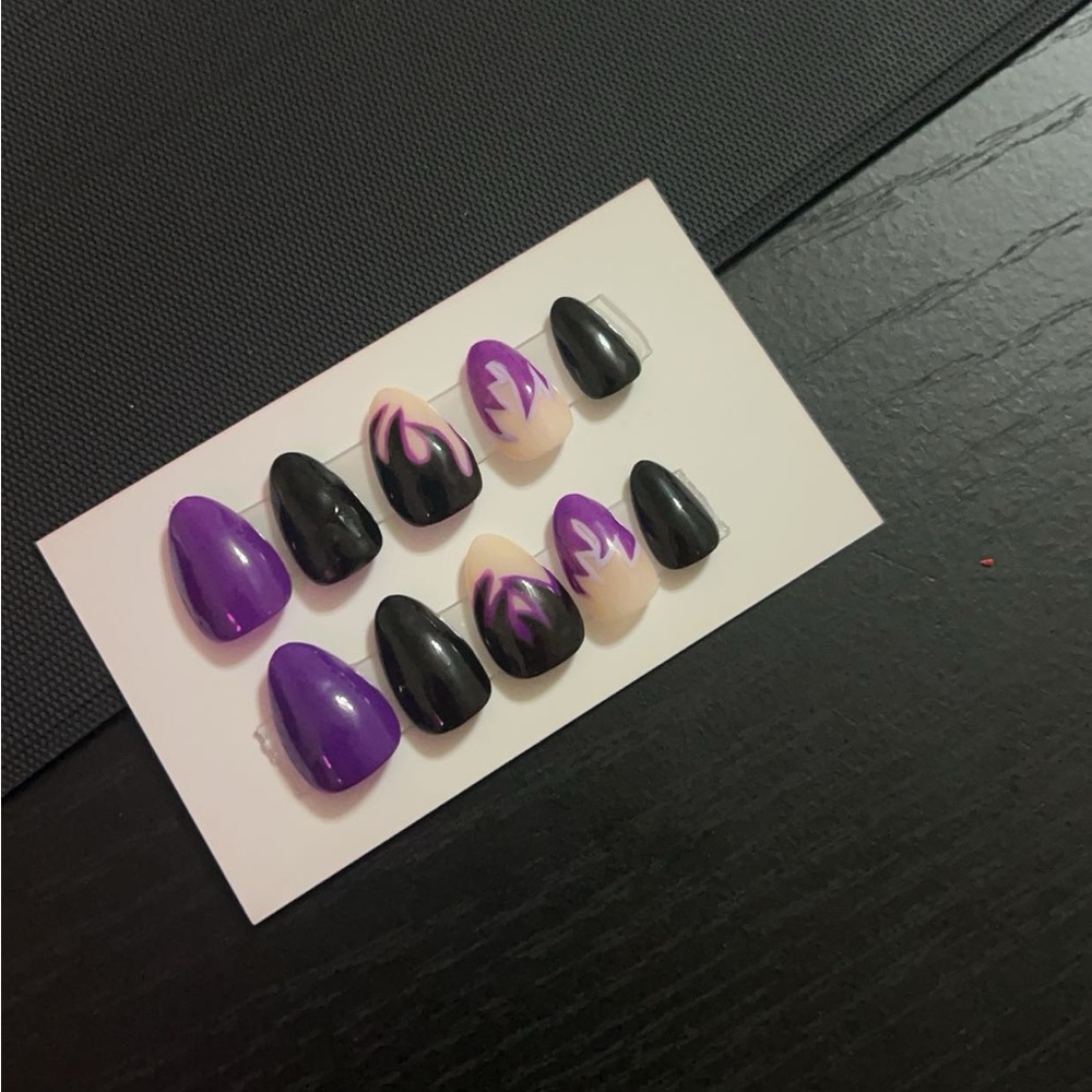Handcrafted Press on Nails